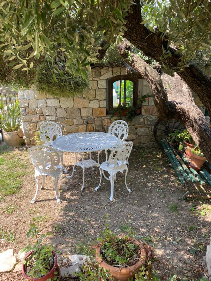 Jolie Appartement Avec Piscine La Roquette-sur-Siagne Buitenkant foto