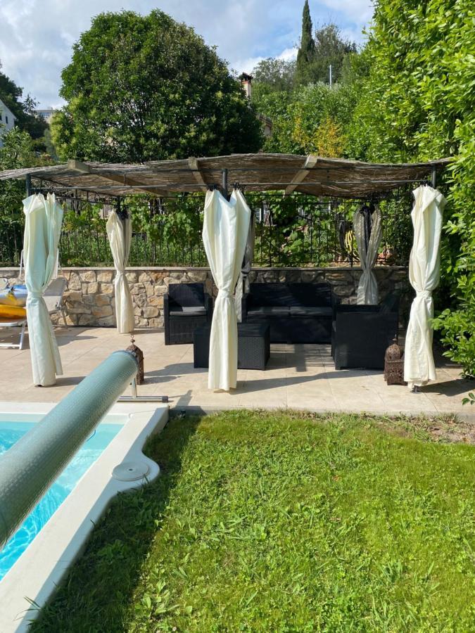 Jolie Appartement Avec Piscine La Roquette-sur-Siagne Buitenkant foto